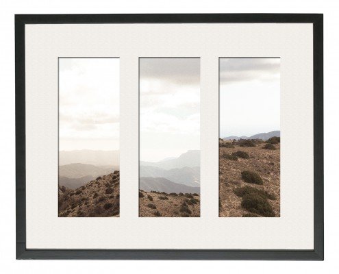 Tres fotografías con marco negro que capturan la belleza de las montañas.